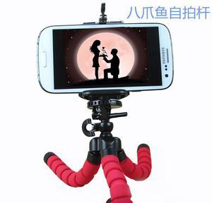 数码时代的创意伙伴 三脚架与自拍杆的多功能应用