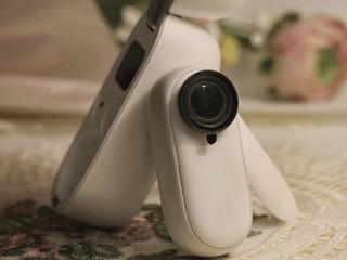 Insta360 GO 2 64G拇指相机 小巧机身，强大防抖，Vlog创作新利器